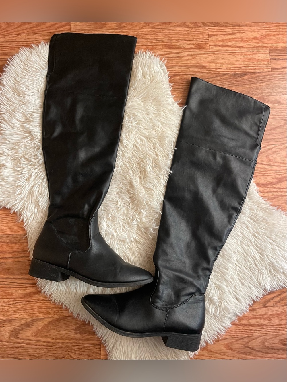Women’s Black Knee High Boots 9